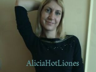 AliciaHotLiones
