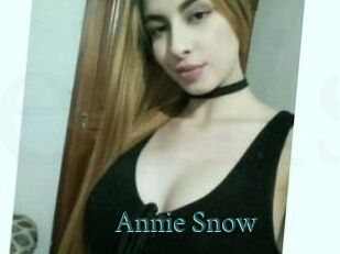 Annie_Snow