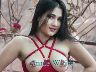 Annie_Whitte