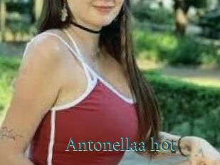 Antonellaa_hot