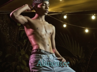 alancutee En live show