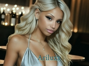 ariluxx En live show