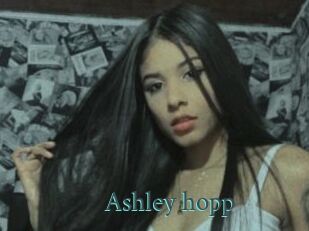 Ashley_hopp