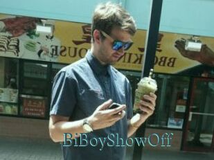 BiBoyShowOff