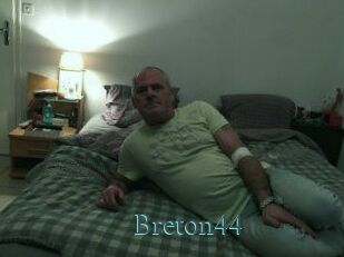 Breton44