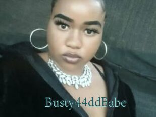 Busty44ddBabe