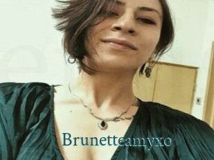 Brunetteamyxo