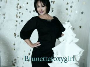 Brunettefoxygirl