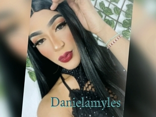danielamyles En live show