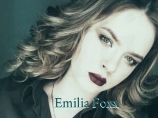 Emilia_Foxx