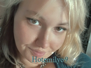 Hotemily69