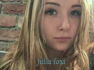 Julia_foxi