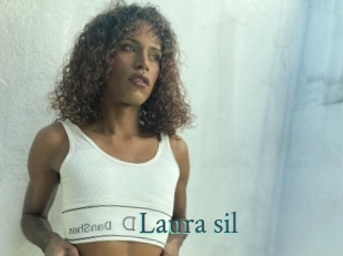 Laura_sil