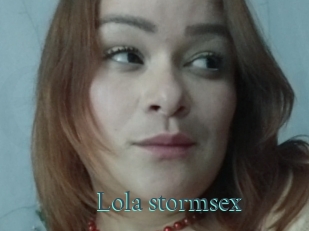 Lola_stormsex