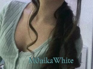 M0nikaWhite