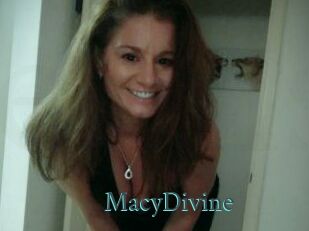Macy_Divine