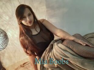 Mia_Boobs