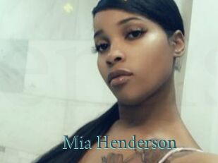 Mia_Henderson
