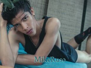 MikeRuso En live show
