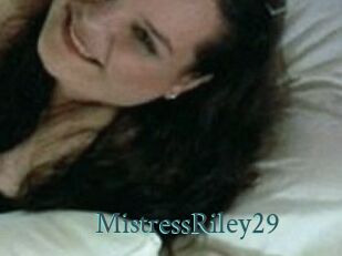 MistressRiley29