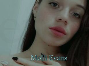 Molli_Evans