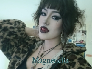 magneticlia En live show