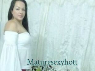 Maturesexyhott