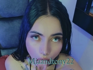 Miaandtony22