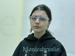 Monicabruslie