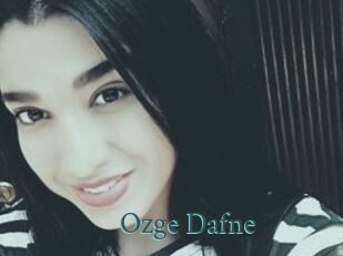 Ozge_Dafne