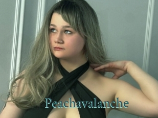 peachavalanche En live show
