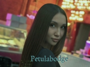Petulabodge