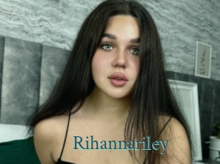 rihannariley En live show