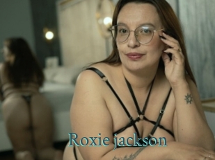 roxie_jackson En live show