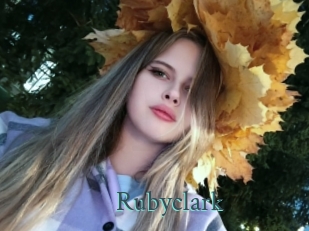 rubyclark En live show