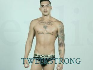 TWEEKSTRONG