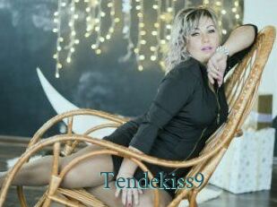 Tendekiss9