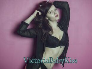 VictoriaBabyKiss
