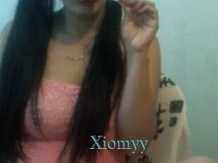 Xiomyy_
