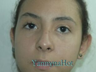 YannynaHot