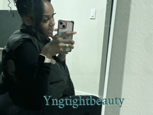 yngtightbeauty En live show